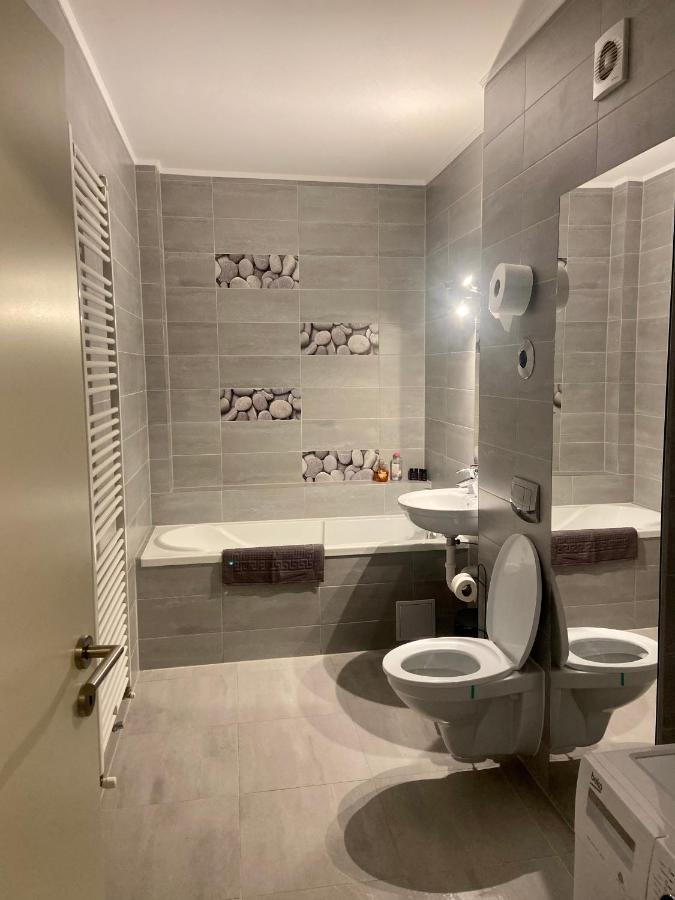 Divany Apartaments - Coresi Mall Braşov Eksteriør bilde